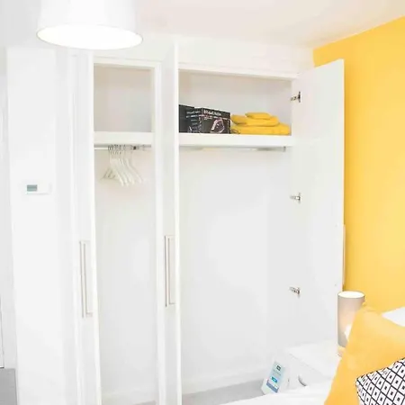 Exoticstay Apartments: Luxe City Centre Smart Apartment Birmingham